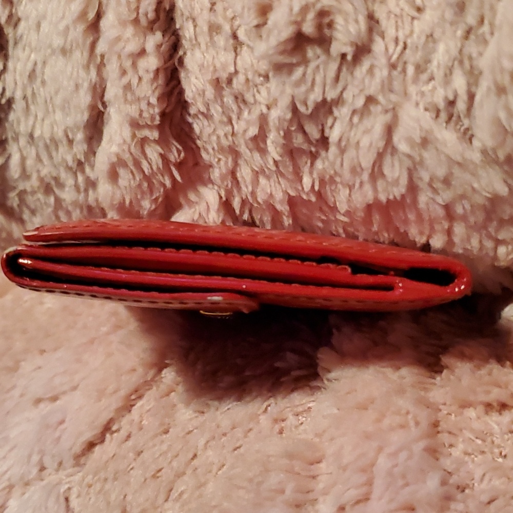 LOUIS VUITTON Vintage Red Snap Wallet w Callouts - Picture 4 of 16